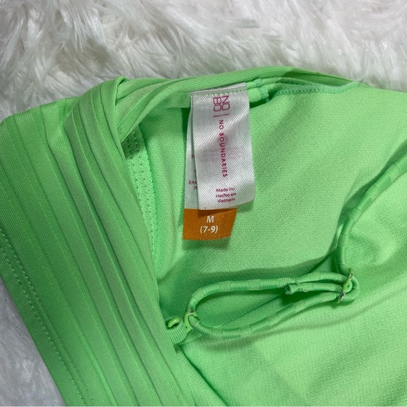No Boundaries Juniors' Solid V-Front Bikini Swim Top Mint Sizzle Sz M - Picture 8 of 8